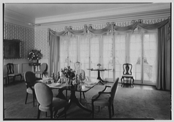 File:William S. Paley, residence in Manhasset, Long Island. LOC gsc.5a08965.tif