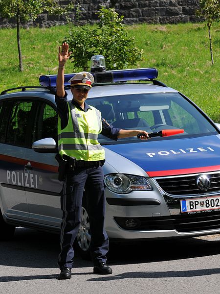 File:Österreichische Bundespolizei 08.jpg