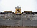 Миниатюра для Файл:Александровские ворота Охтинского завода 2021.jpg
