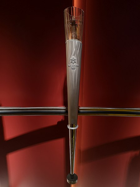 File:2002 Winter Olympics torch.jpg