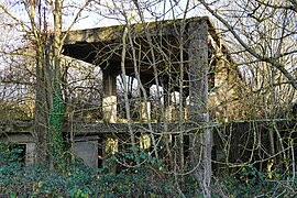 Ruine du bâtiment des fours, voisin.