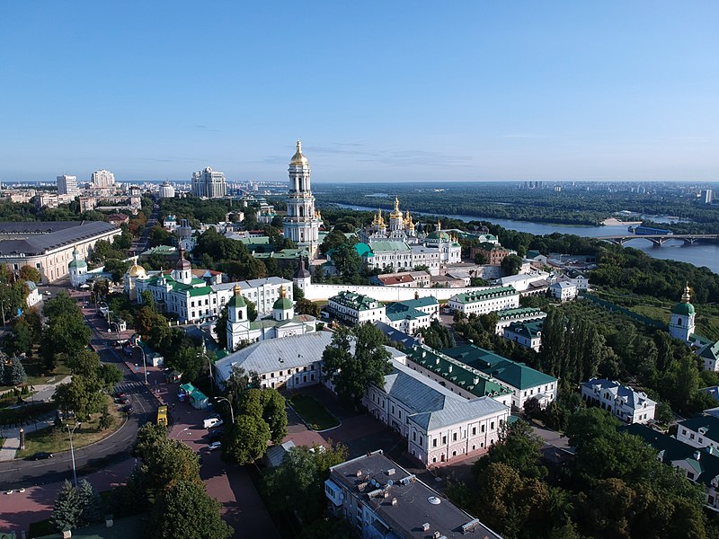 File:2019-07-18 Kyiv Pechersk Lavra.jpg