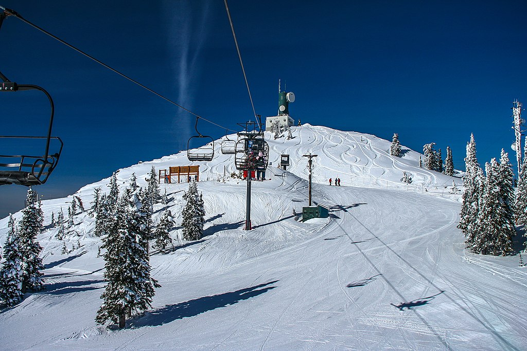 best place to visit in canada during christmas