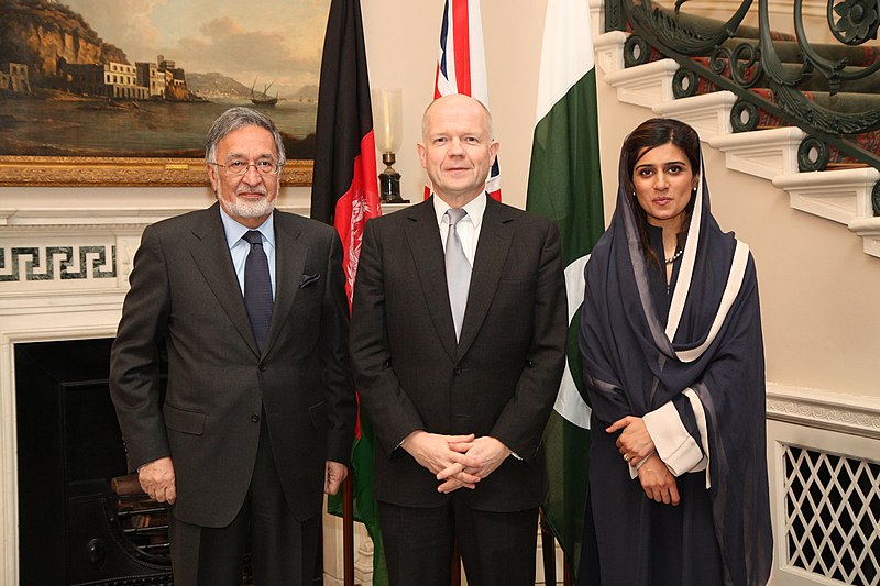 File:Afghanistan and Pakistan Foreign Ministers (8246620765).jpg