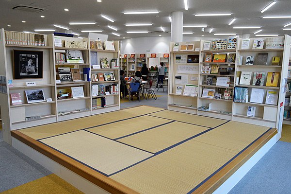 Area floored with 8 tatami mats (4 tsubo, or 8 jō)