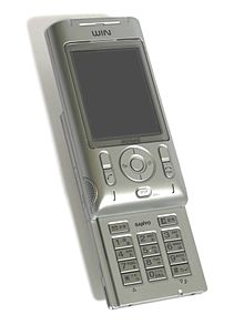 A CDMA2000 mobile phone Au CDMA 1X WIN W31SAII gravelly silver expansion.jpg
