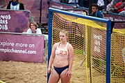 Deutsch: Beachhandball bei den Olympischen Jugendspielen 2018; Tag 6, 12. Oktober 2018; Mädchen, Hauptrundenspiel – Ungarn-Niederlande 2:1 English: Beach handball at the 2018 Summer Youth Olympics at 12 October 2018 – Girls Main Round – Hungary-Netherlands 2:1