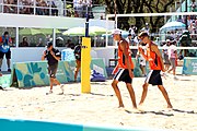 Deutsch: Beachvolleyball bei den Olympischen Jugendspielen 2018; Tag 8, 14. Oktober 2018; Mädchen, Achtelfinale – Mexiko-China 0:2 (15–21/16–21) English: Beach volleyball at the 2018 Summer Youth Olympics at 14 October 2018 – Girls Round of 16 – Mexico-China 0:2 (15–21/16–21)