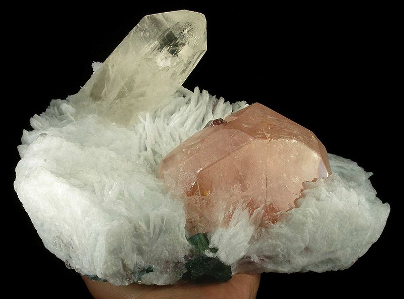 File:Beryl-Quartz-morganite brazil4.jpg