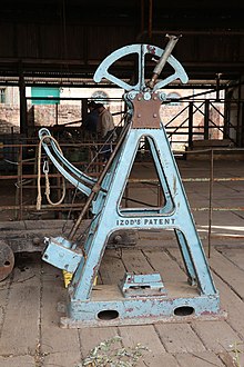 Izod impact tester in Blists Hill Victorian Town Blists Hill Victorian Town - Izod impact tester (geograph 5508952).jpg