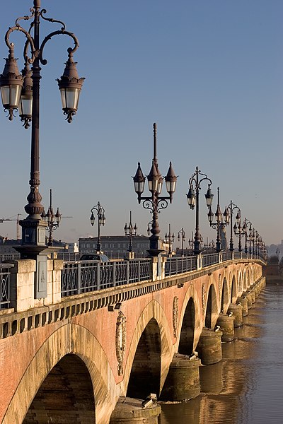 File:Bordeaux Pont de Pierre.jpg