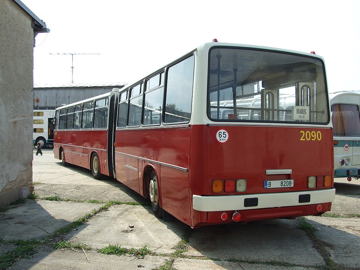 File:Brno, Řečkovice, autobus Ikarus 280 III.JPG - Wikimedia Commons
