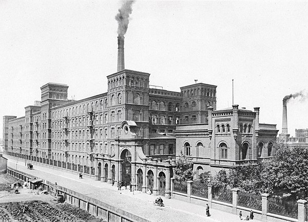 An early photograph of Manufaktura in Łódź. The city was considered to be one of the largest textile industry centres in Europe and was nicknamed Poli