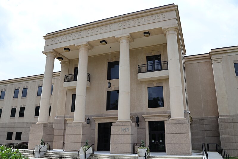 File:Brunswick County Courthouse (July 2023) 22.jpg