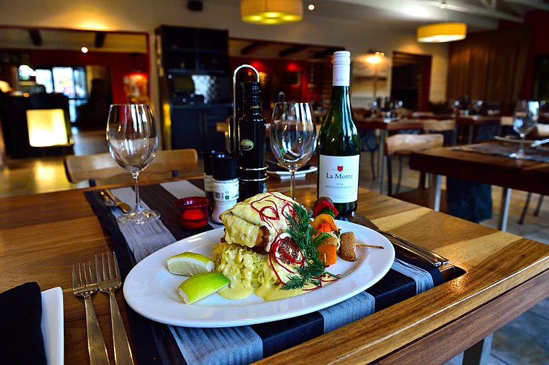 File:Cafe Gannet Fine Dining, Mossel Bay, Western Cape, South Africa (20514438901).jpg