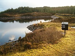 Cam Loch Dam - geograph.org.uk - 650104.jpg