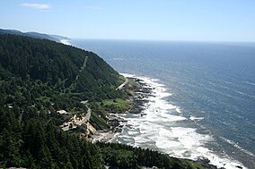 Cape Perpetua Berbisik Cemara Melihat 4.jpg