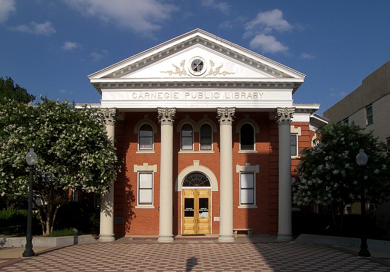 File:Carnegie library bryan 2009.jpg