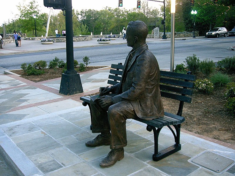 File:Charles Townes statue.jpg