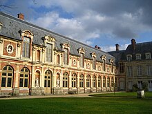 The Galerie des Cerfs (Gallery of the Stags), built by Henry IV between 1601 and 1606.