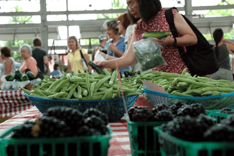 File:ChattanoogaMarketProduce.png