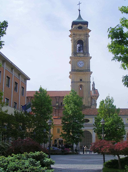 Cigliano campanile.jpg