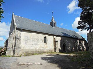 Chapelle de Clis, façade sud.