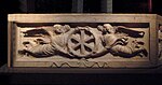君士坦丁大帝的基督教石棺基督符号（英语：XI monogram），circa 400