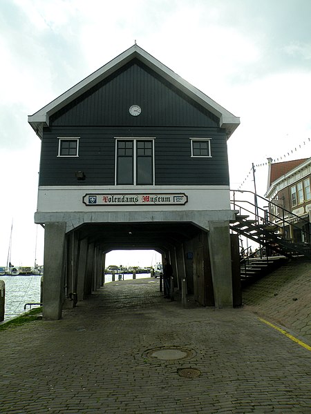 File:Coop. VisafslagSt.Vincentius,Volendam DSCN9300 RM-511037-WLM.jpg