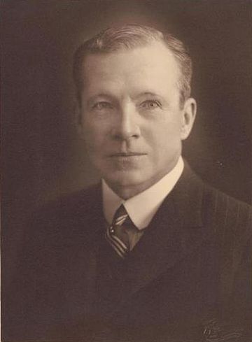 Donald Charles Cameron (politician)