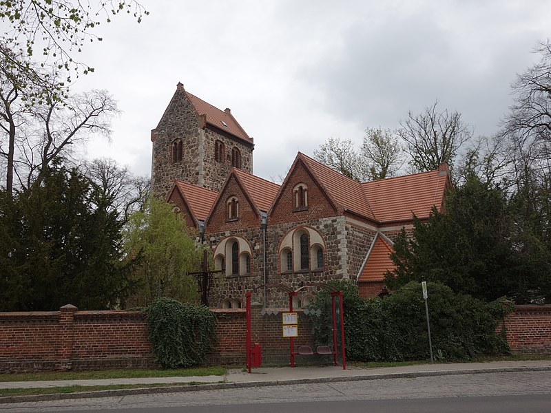 File:Dorfkirche Neuenhagen bei Berlin 2019 SE.jpg