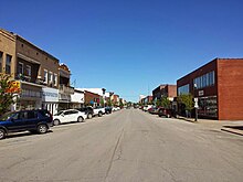 West Reed Street, facing East from the United States post office building. Downtown Moberly, MO.jpg