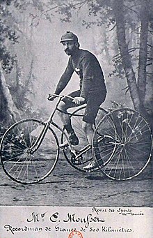 E. Moufser, champion de France des 500 kilomètres en 1888.jpg
