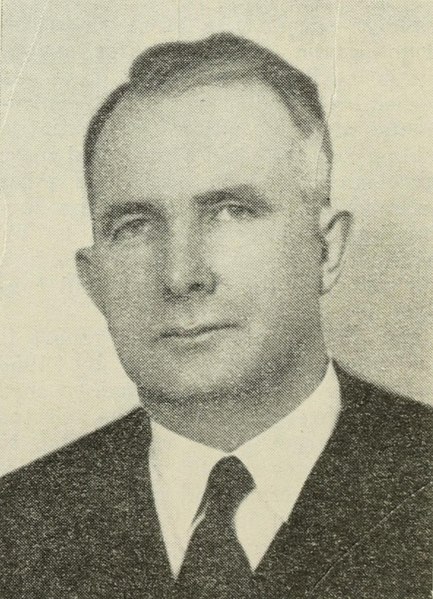 File:Edwin McCarthy, official portrait as Secretary of the Department of Commerce and Agriculture, published in Overseas Trading (June 1948).jpg