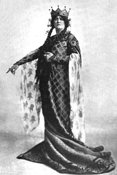 File:Eleonora de Cisneros as Ortrud in Lohengrin - The grand opera singers of to-day (1912).jpg