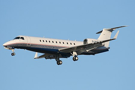 450px-Embraer_ERJ-135BJ_Legacy_600,_Lond