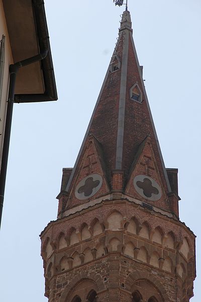 File:Firenze, Badia Fiorentina, campanile (07).jpg