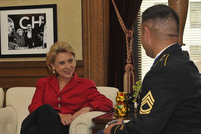 File:Flickr - The U.S. Army - Medal of Honor visit (3).jpg