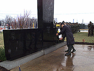 Arrow Air Flight 1285R memorial in Fort Campbell, Kentucky Ft Campbell memorial for Arrow Air Flight 1285.jpg