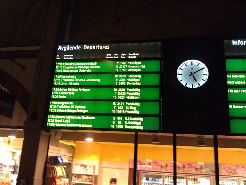 File:Göteborg Cstn departurelist 2013.jpg