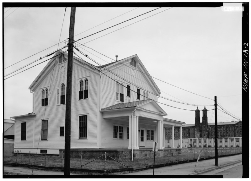 File:GENERAL VIEW FROM SOUTHEAST - Cannelton Cotton Mill, Superintendent's House, Front and Washington Streets, Cannelton, Perry County, IN HAER IND,62-CANN,2A-2.tif