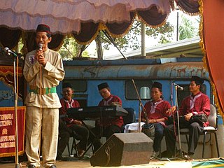 <span class="mw-page-title-main">Gambang kromong</span> Indonesian traditional orchestra