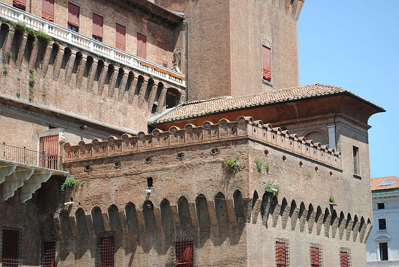 File:Garden of the Oranges Ferrara.JPG