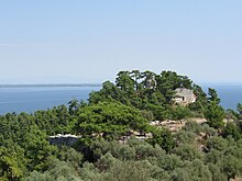 Akropolis-Zitadelle, im Vordergrund Athenaion-Plateau, aus Südwest