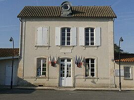 Das Rathaus in Graves-Saint-Amant