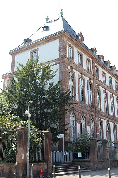 File:Hôtel Ville Strasbourg 2.jpg