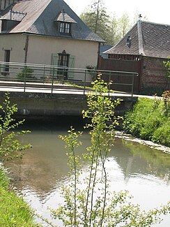 The hallue with bridge and mill in Fréchencourt