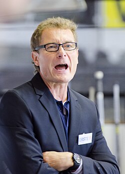 Järvenpää VSV:n valmentajana vuonna 2013.