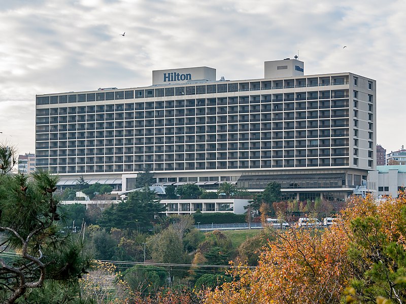 File:Hilton, Besiktas, Istanbul (P1100283).jpg