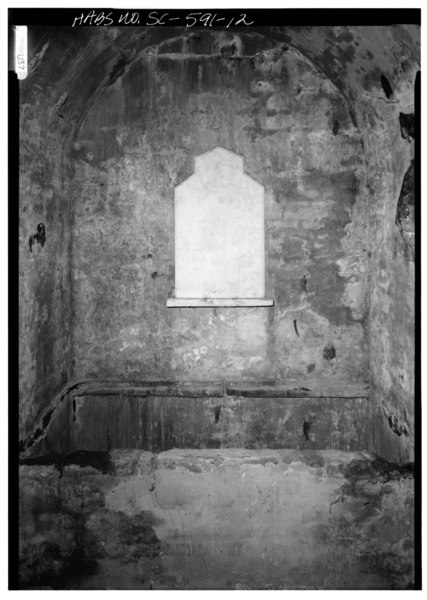 File:INTERIOR - St. Helena Island Parish, Edgar Fripp Mausoleum, Junction County Roads 45 and 37, Frogmore, Beaufort County, SC HABS SC,7-SAHELI,1B-12.tif